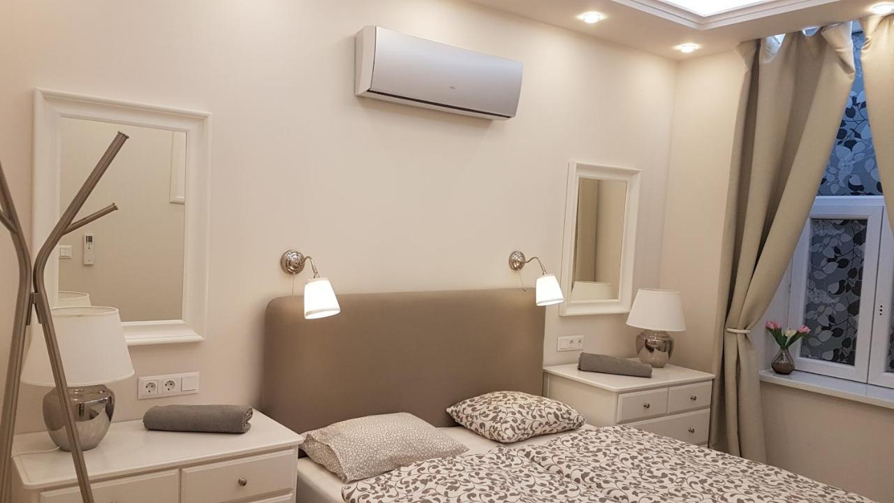 Panni Luxury Apartment Next To Gozsdu Garden Boedapest Buitenkant foto